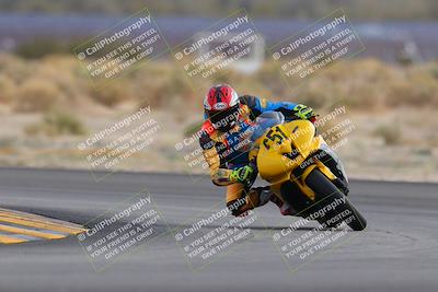 media/Dec-17-2022-SoCal Trackdays (Sat) [[224abd9271]]/Turn 16 (210pm)/